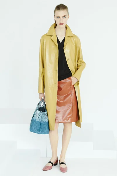 Look 18